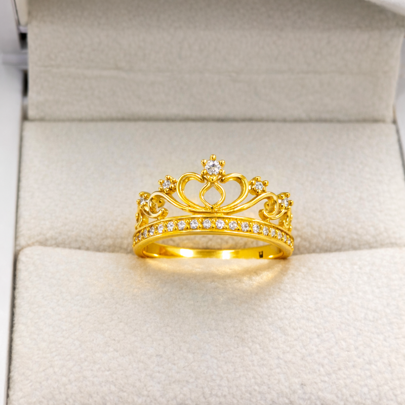High purity silver ring with a dragon in 18k
