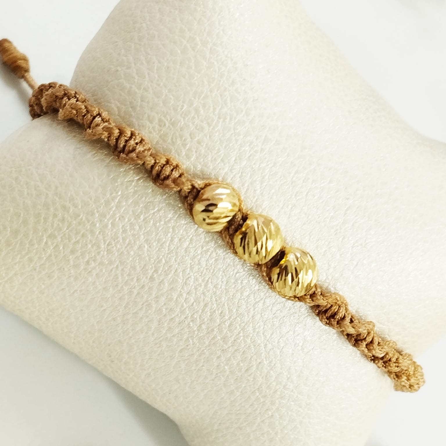 Pulsera tejida con tres bolas diamantadas #6 ID: 1450