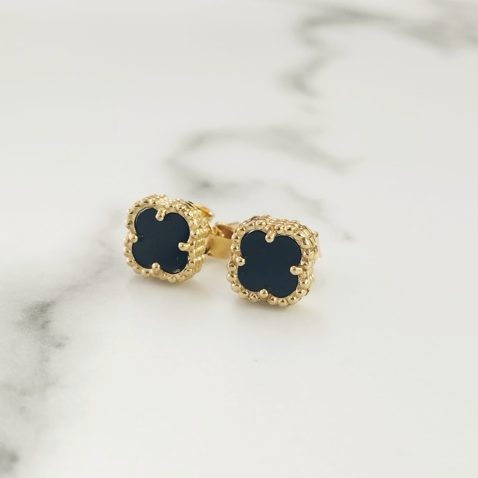 Topo Trebol Negro Piedra Onix Nal Especial 0.8mm / 2./ gr ID: 2014