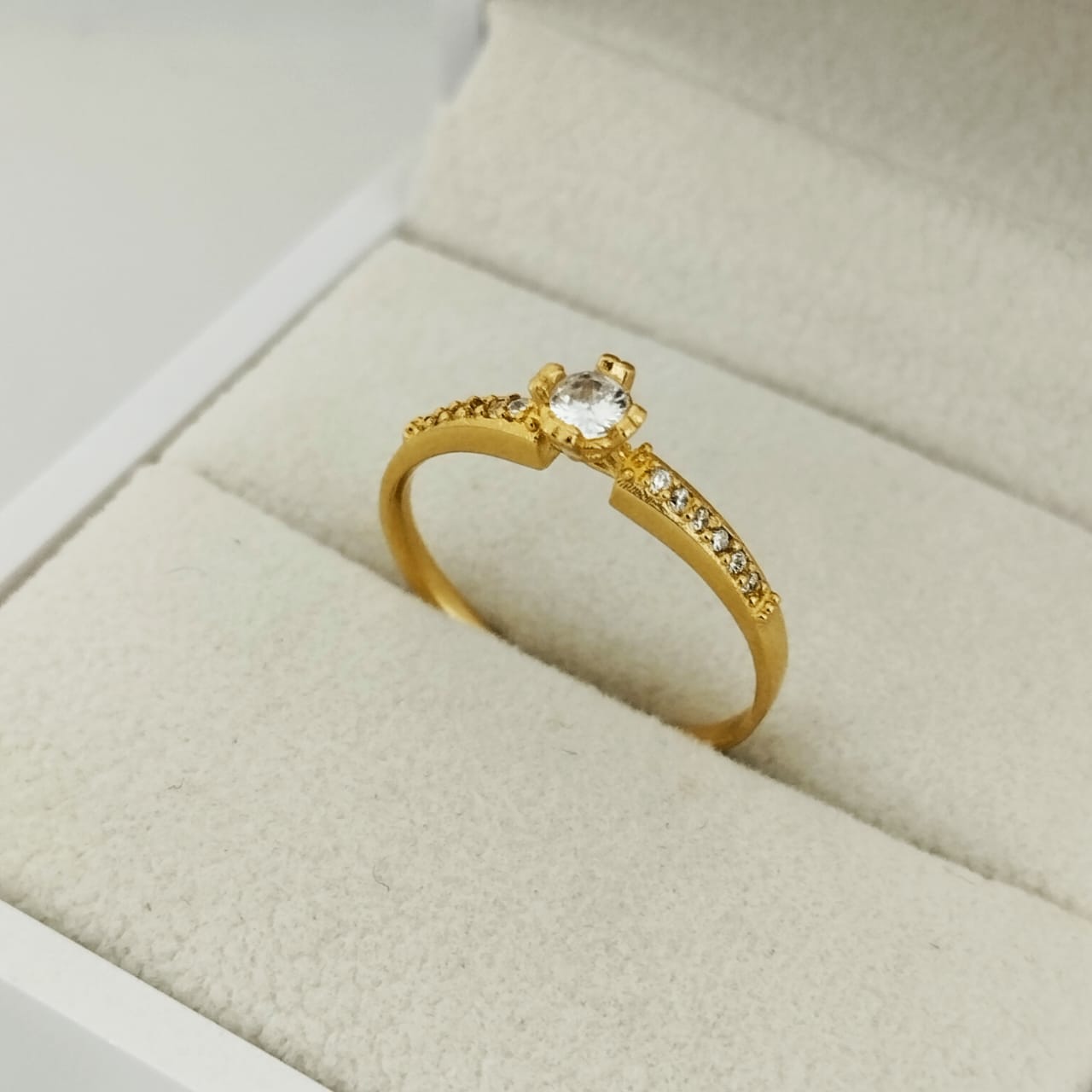 Anillo Solitario Circon Blanco T7 /1.88/gr ID: 2708